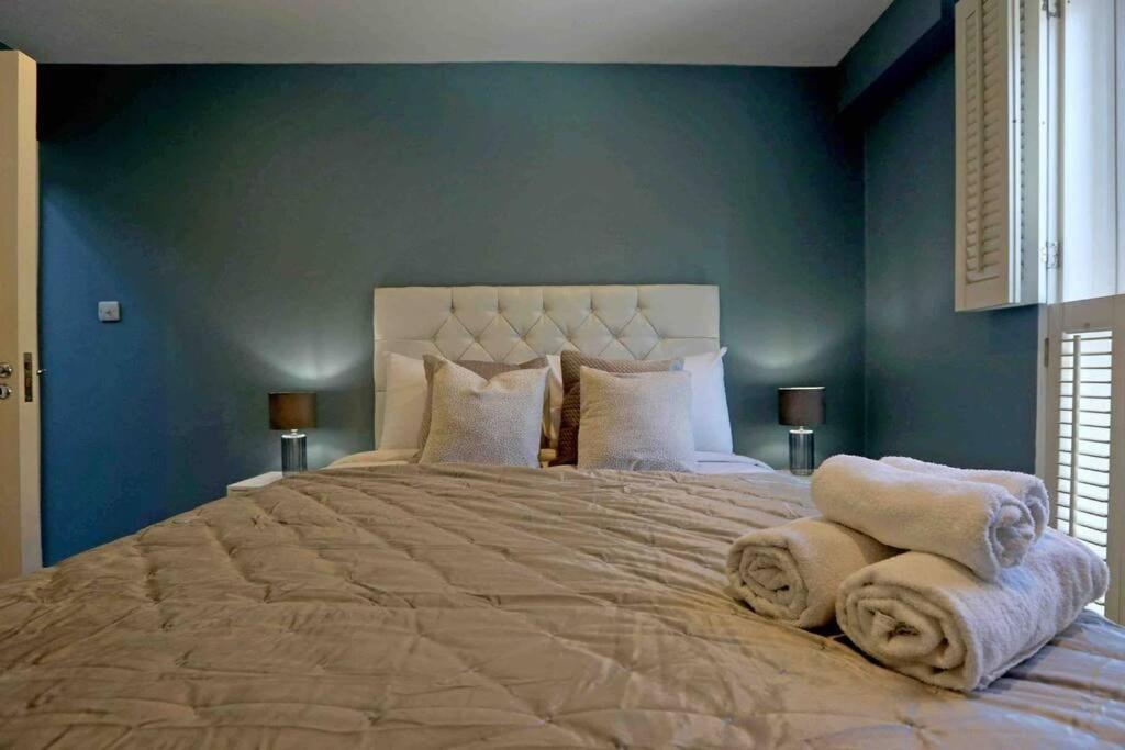 Hébergement de vacances 3bed Townhouse Earls Court Old Manor Londres